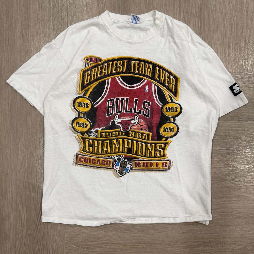 Vintage 1996 Chicago Bulls Greatest Team Ever T-Shirt